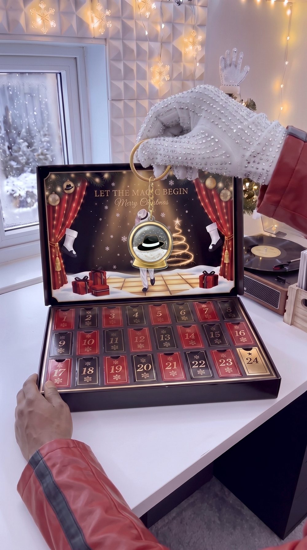 Day 1 Snow Globe Shaker